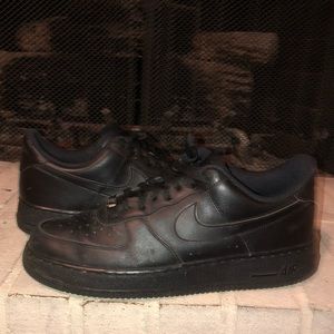 Nike air force 1 low black size 10